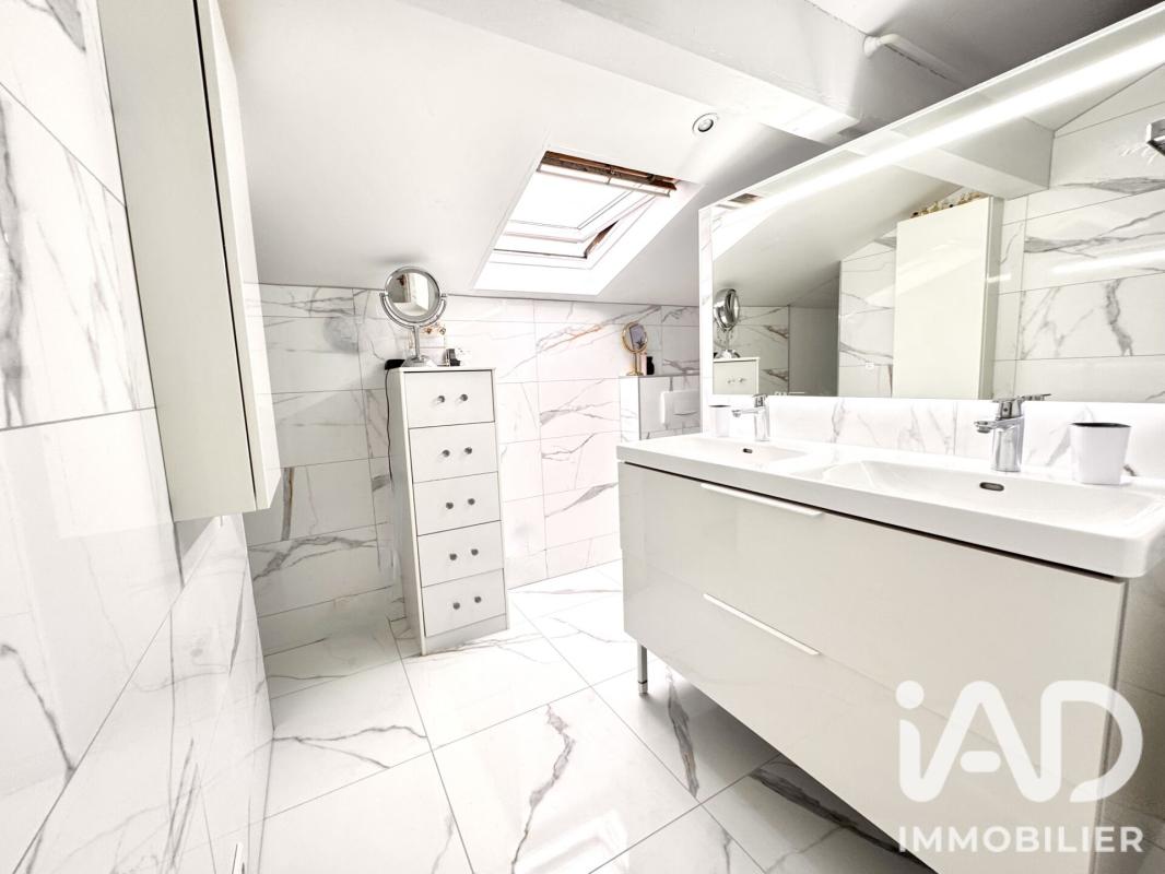 Maison 7 Pièce(s) Amendeuix-Oneix - Photo 17
