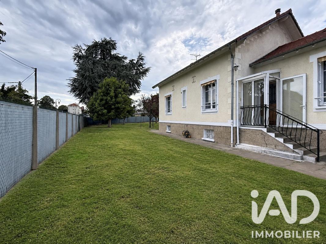 Maison 7 Pièce(s) Le Mesnil-le-Roi