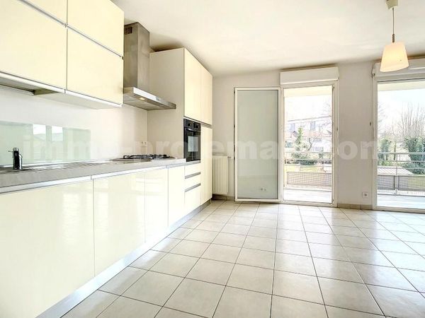 Apartment 3 Rooms ETREMBIERES