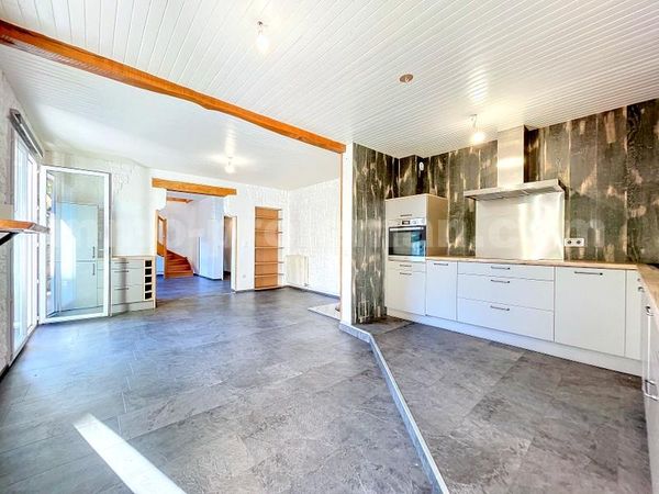 House 4 Rooms BONNE