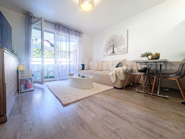 Apartment 2 Rooms VETRAZ-MONTHOUX